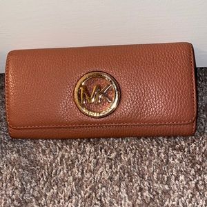 MK wallet